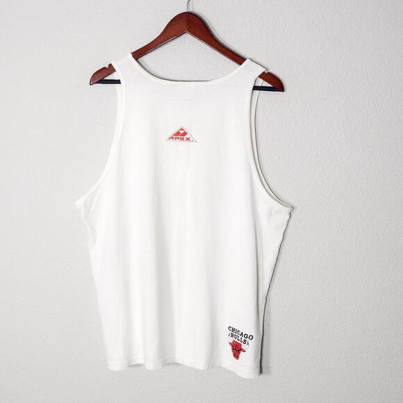 Vintage Chicago Bulls Tank Top 90s Streetwear Bulls Merch Red Apex One USA Sz L - Picture 2 of 8